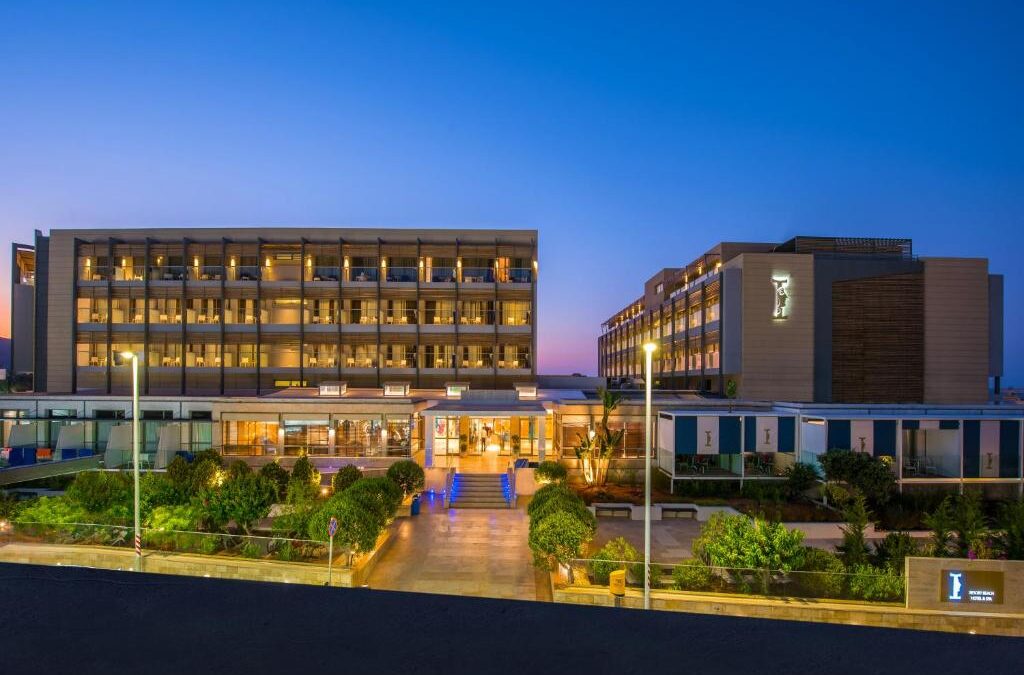 I Resort Beach Hotel-Spa